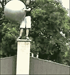 周星驰打鼓影视剧动态表情图9 周星驰打鼓影视剧动态表情图9