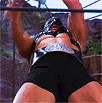 裹着被子看手机笑沙雕小男孩表情8