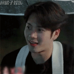 微信带辫子的表情怎么发的5